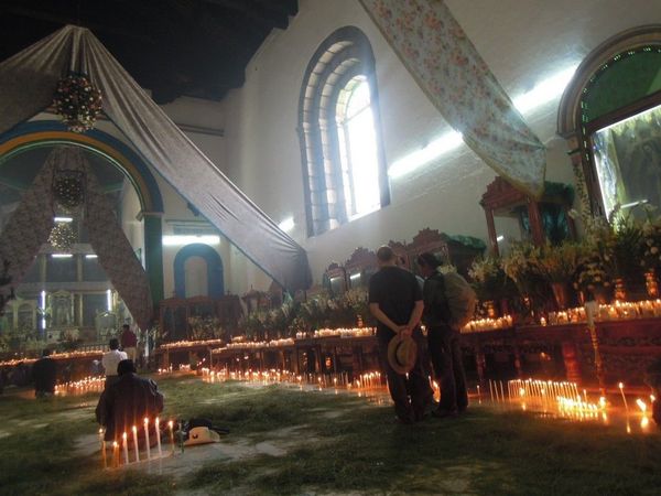 Pueblos indígenas: Zinacantán y San Juan Chamula — 2